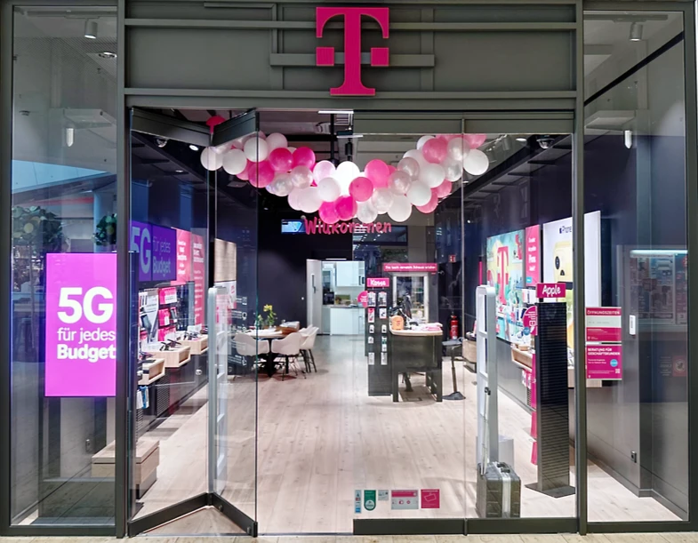 Klaus Mueller Ladenbau: Telekom